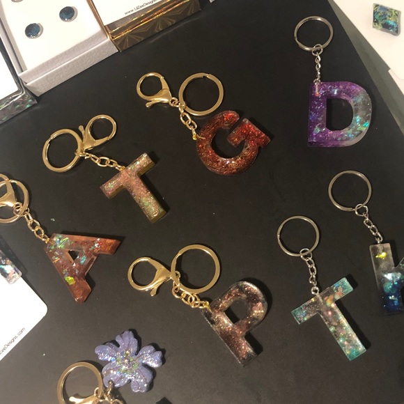 T initial Keyring Pink & Gold NEW - Picture 8 of 8